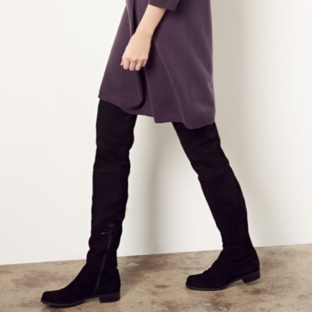 Auth $798 Stuart Weitzman HILO Black Suede Sz 4.5M
